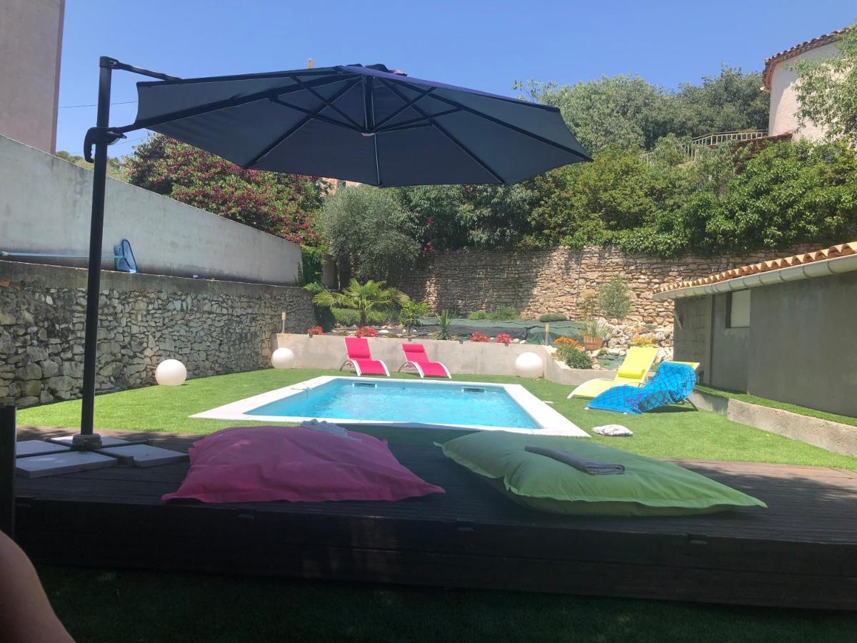 Villa Calme Avec Piscine Privee Nimes Ngoại thất bức ảnh